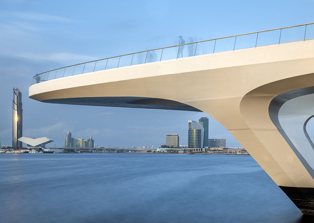 New observation deck at Creek Harbour