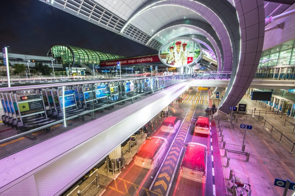DXB’s H1 traffic-Terminal 3 Forecourt Visa-Free travel for UAE citizens