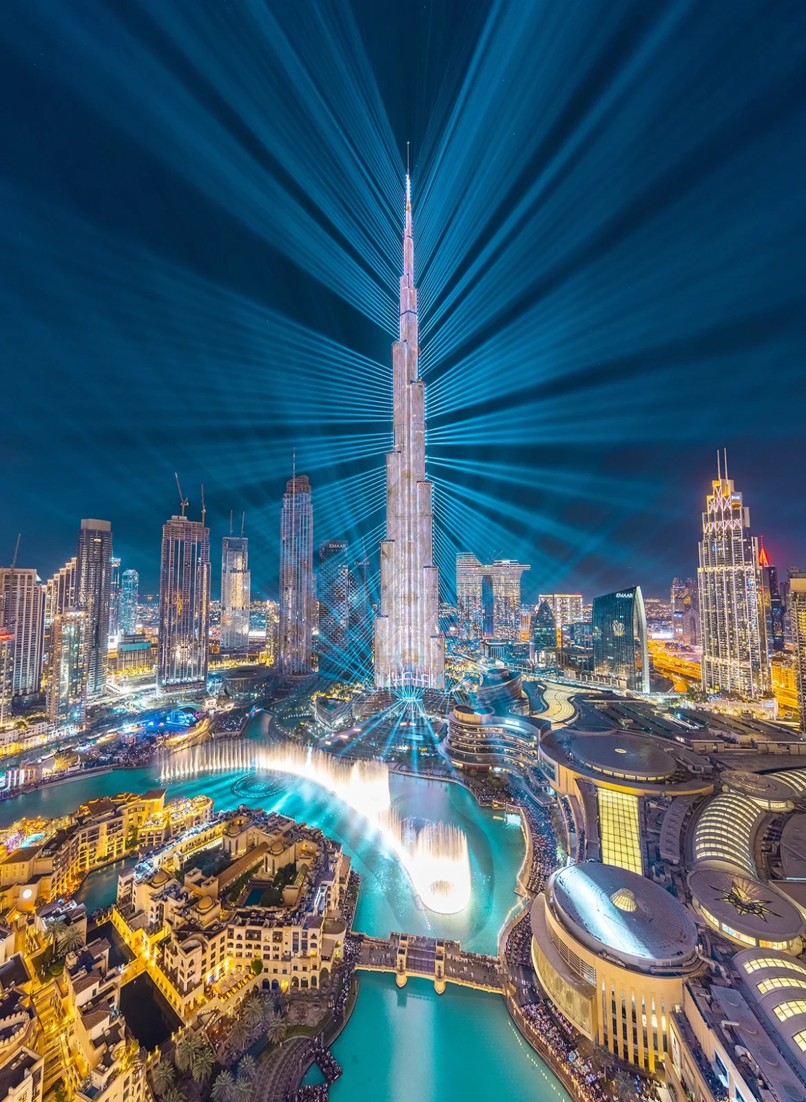 burj-khalifa New Year fireworks on Burj Khalifa live