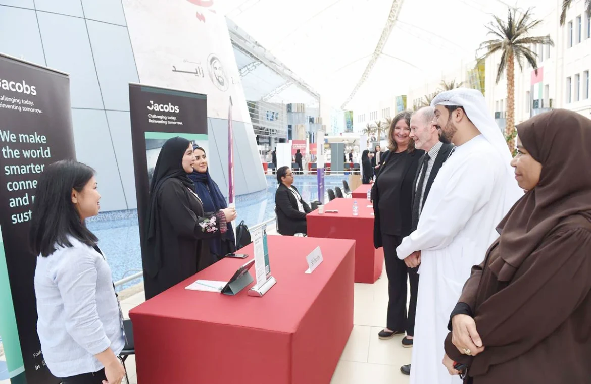 jobs in privat copanies in UAE Career fair promotes private sector career opportunities