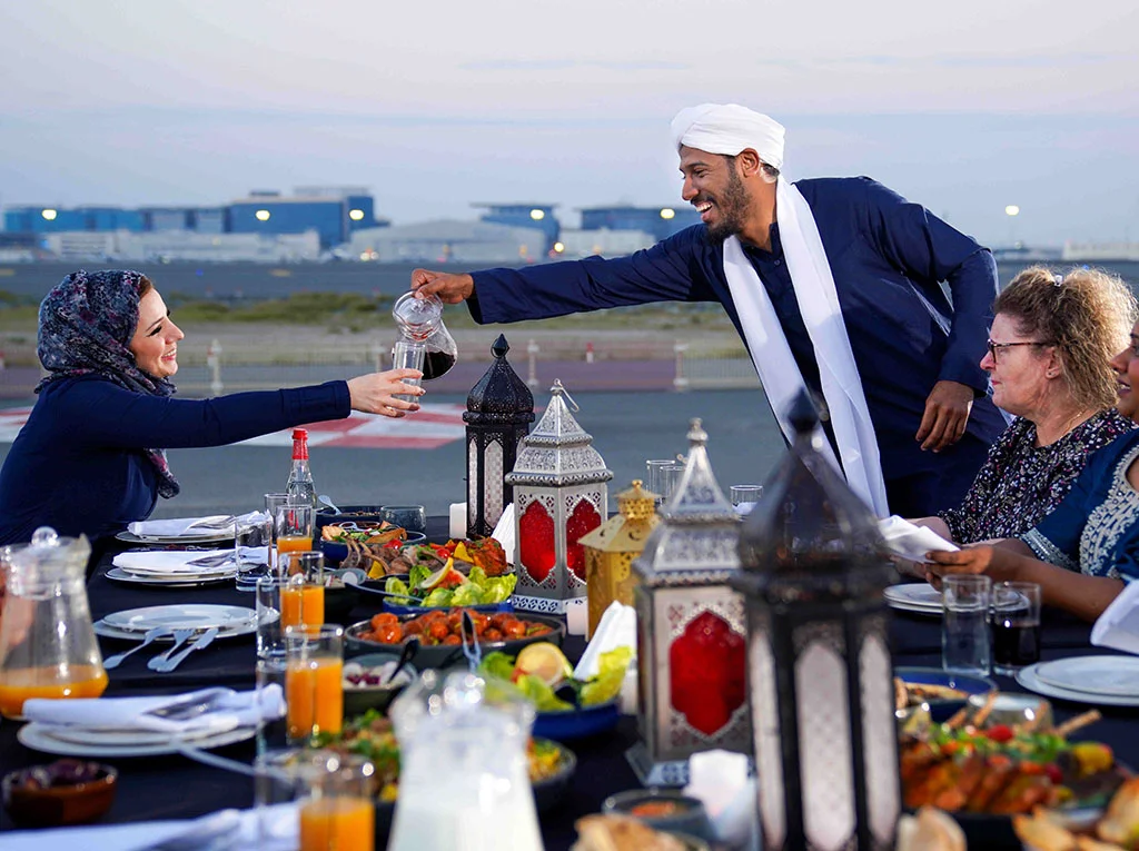 Dubai airport hosts first-ever Iftar on runway