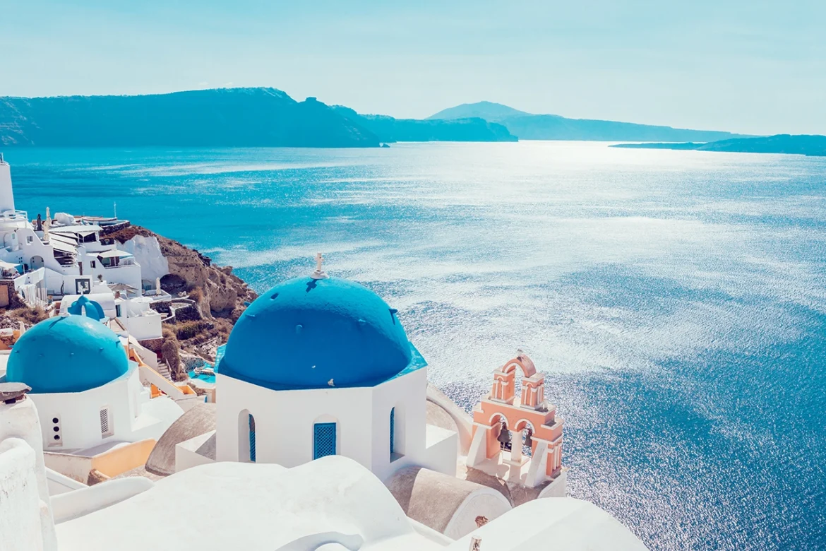 Santorini+island,Greece flydubai summer destinations