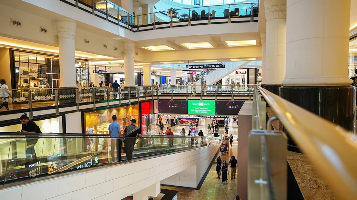 Dubai shopping festival 500 top brands offer up to 90% discount at Dubai’s popular shopping malls