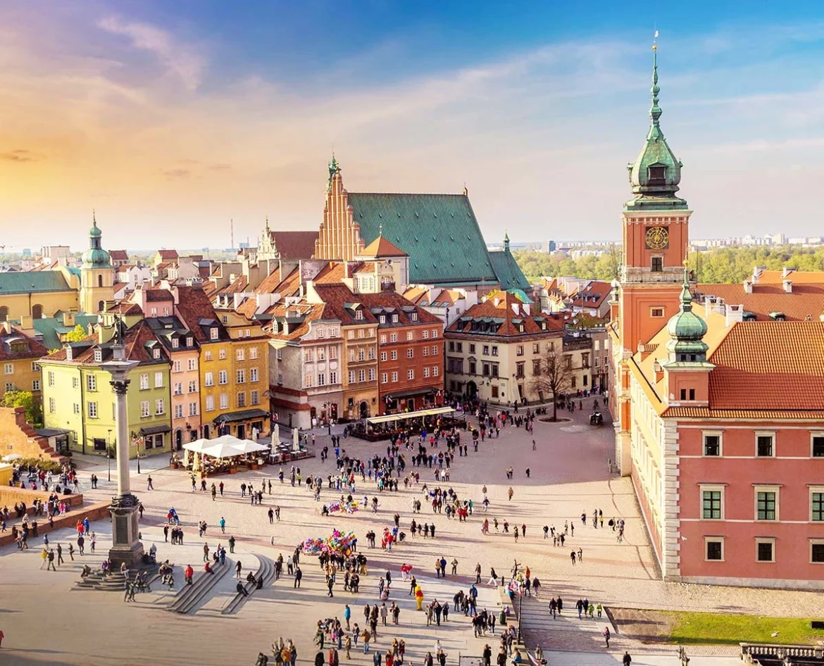 Warsaw Poland UAE to Warsaw Poland