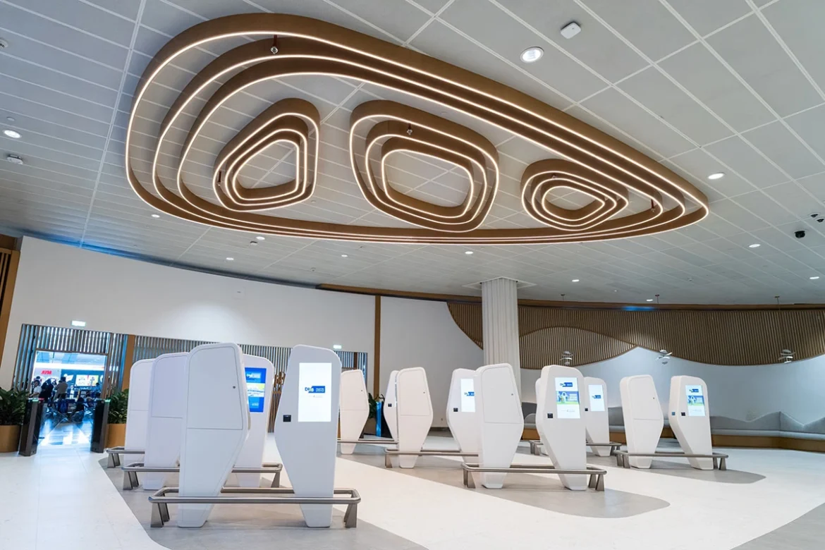 Dubai Airports_Greet & Go (3)
