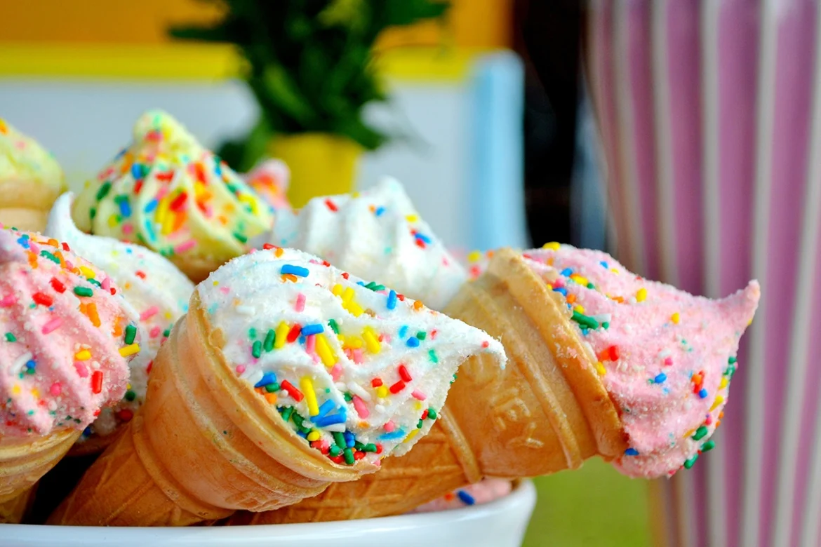 Icee cream Free ice cream for visitors at Dubai Festival City Mall on July 20