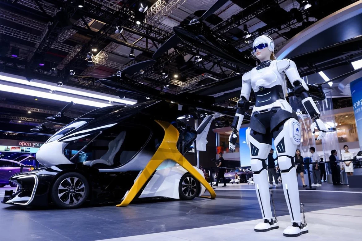 OMODA & JAECOO showcases AiMOGA robots for UAE smart cities