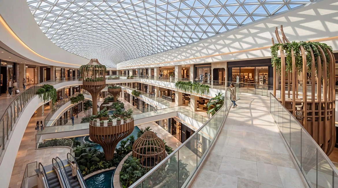Dubai’s new Skylight Mall is set to open in 2027, bringing more than 360 stores and 1.3 million sq ft of retail space to Al Khail Road.